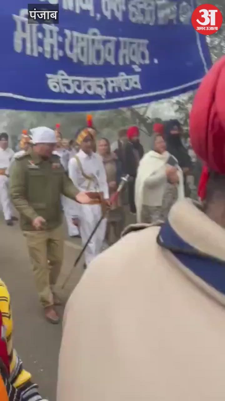 फतेहगढ़ साहिब में शहीदी सभा के नंबर कीर्तन में एसपी राकेश यादव ने जीता संगत का दिल – At The Number Kirtan During The Shaheedi Sabha In Fatehgarh Sahib, Sp Rakesh Yadav Won The Hearts Of The Congregation.