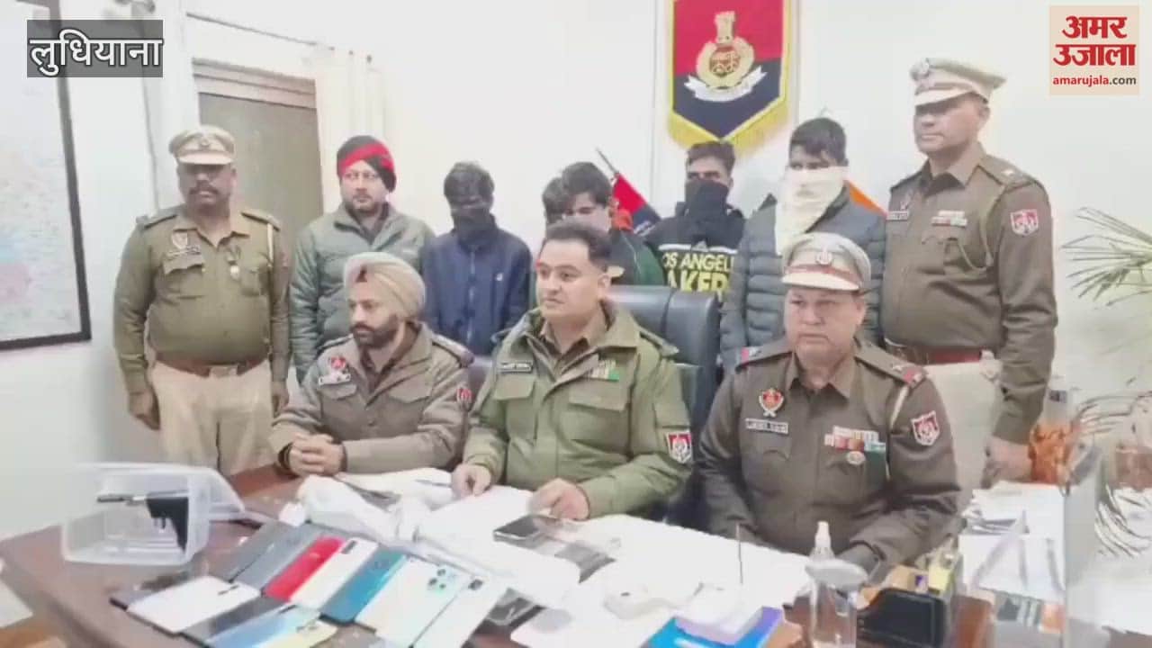 A gang involved in robberies and two-wheeler thefts has been apprehended in Ludhiana.