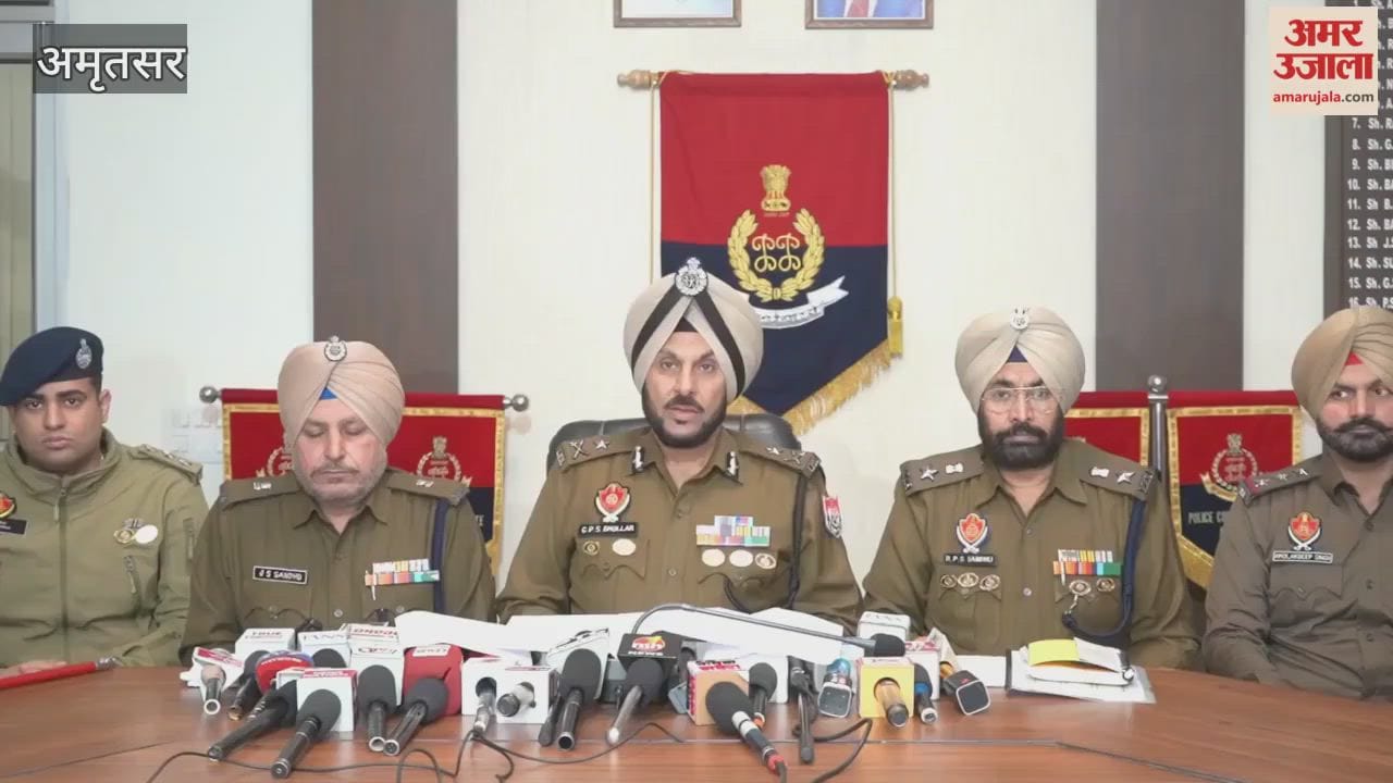 Amritsar police arrested seven accused with heroin, opium, and a pistol.