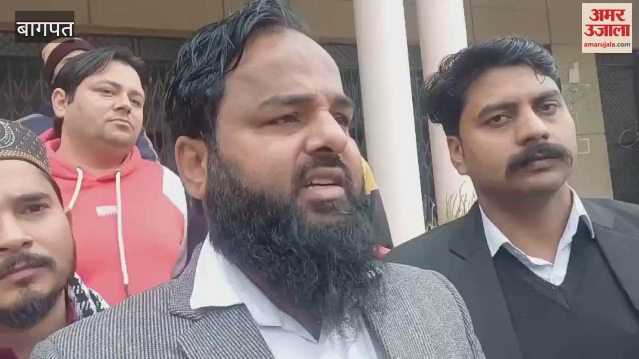 Baghpat: Officials met the DM regarding child labour, child begging and education of needy children