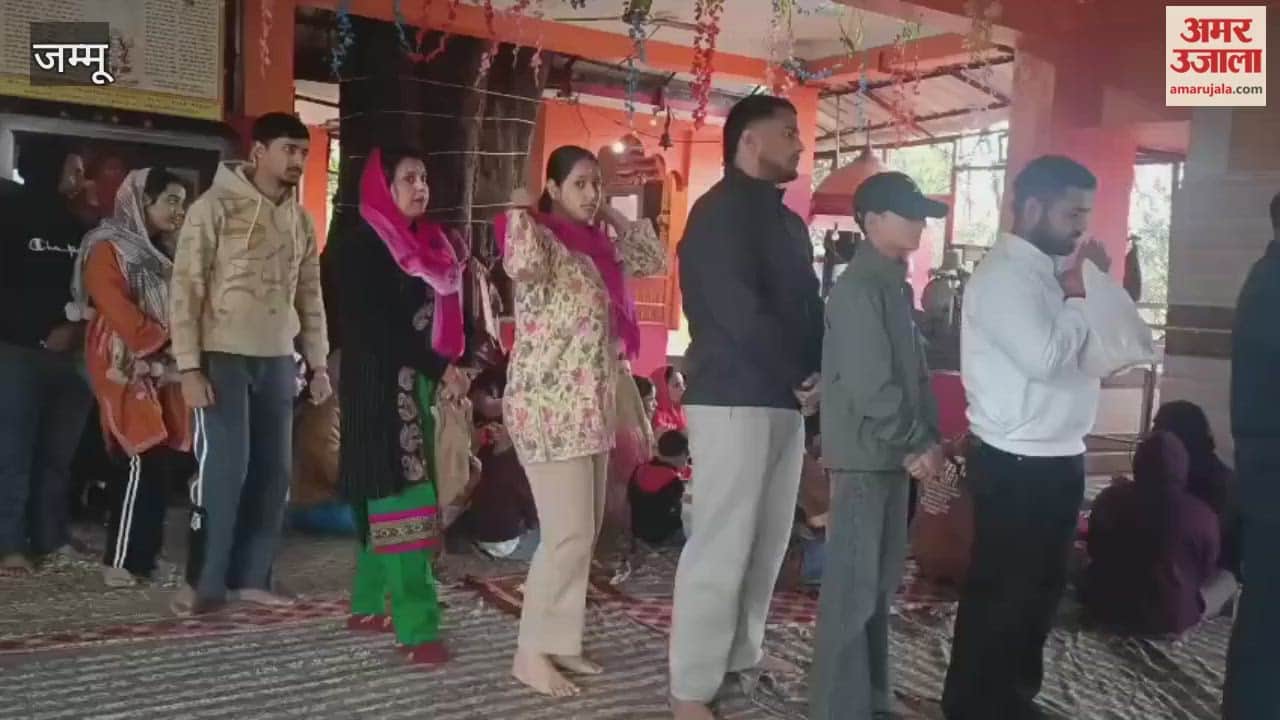 Jammu: New Year begins in Reasi with light rain and devotees at temples