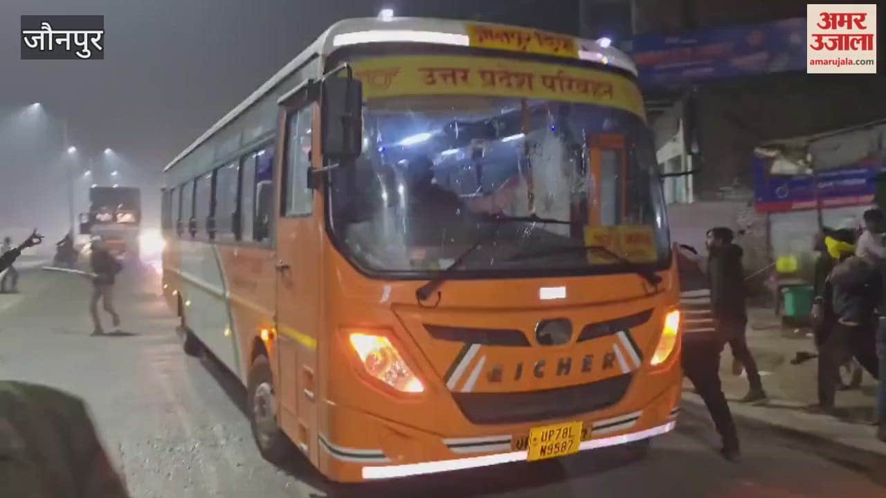 People riot after cyclist's death in jaunpur