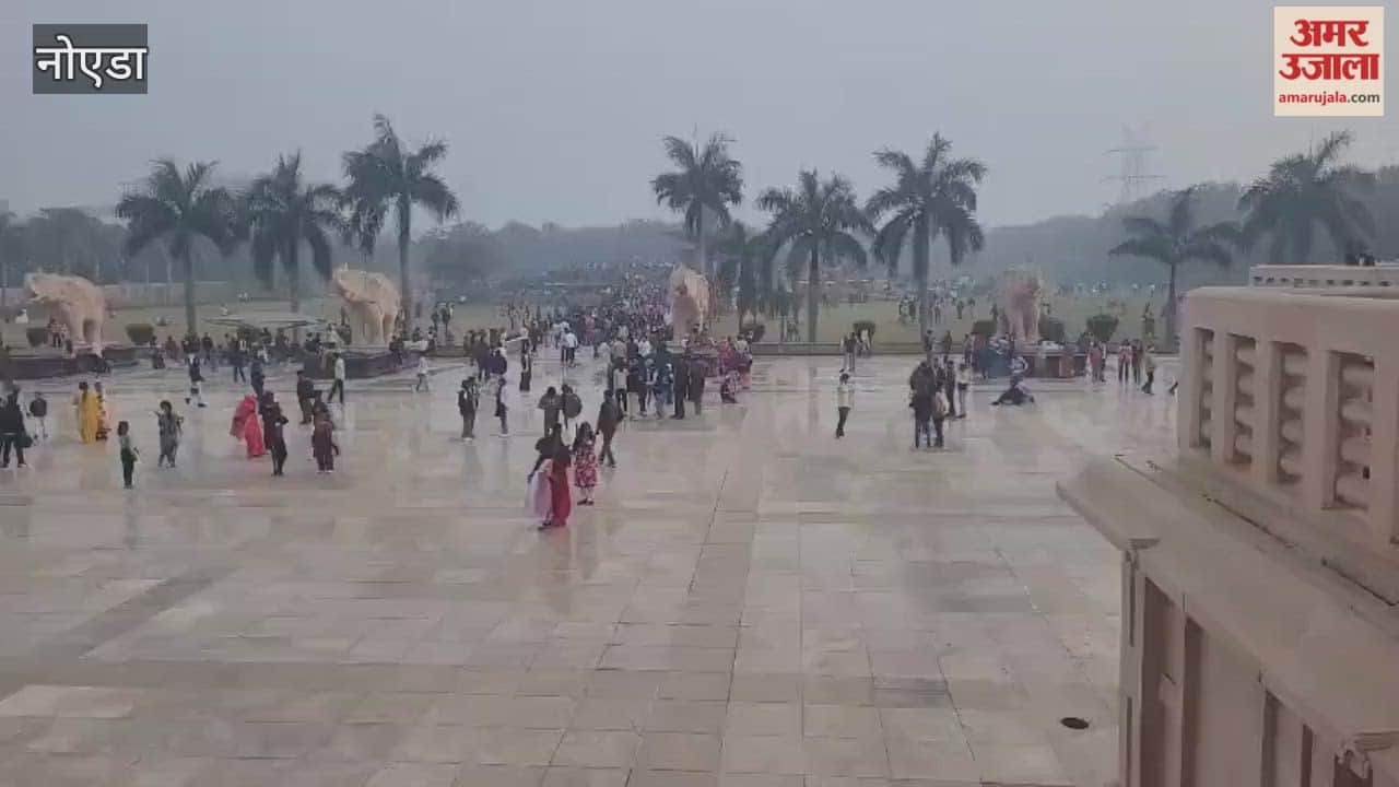 Thousands of people reached Rashtriya Dalit Prerna on New Year in Noida