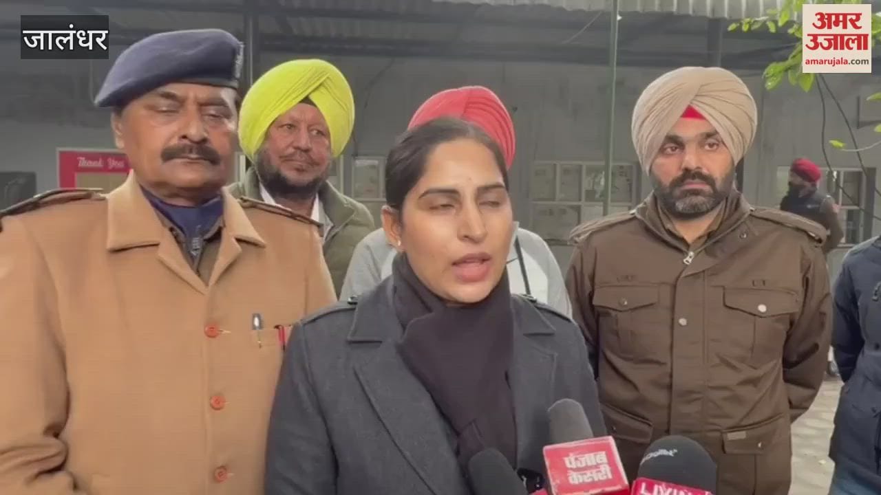 Thieves in Jalandhar returned the stolen mobile phones to their owners.