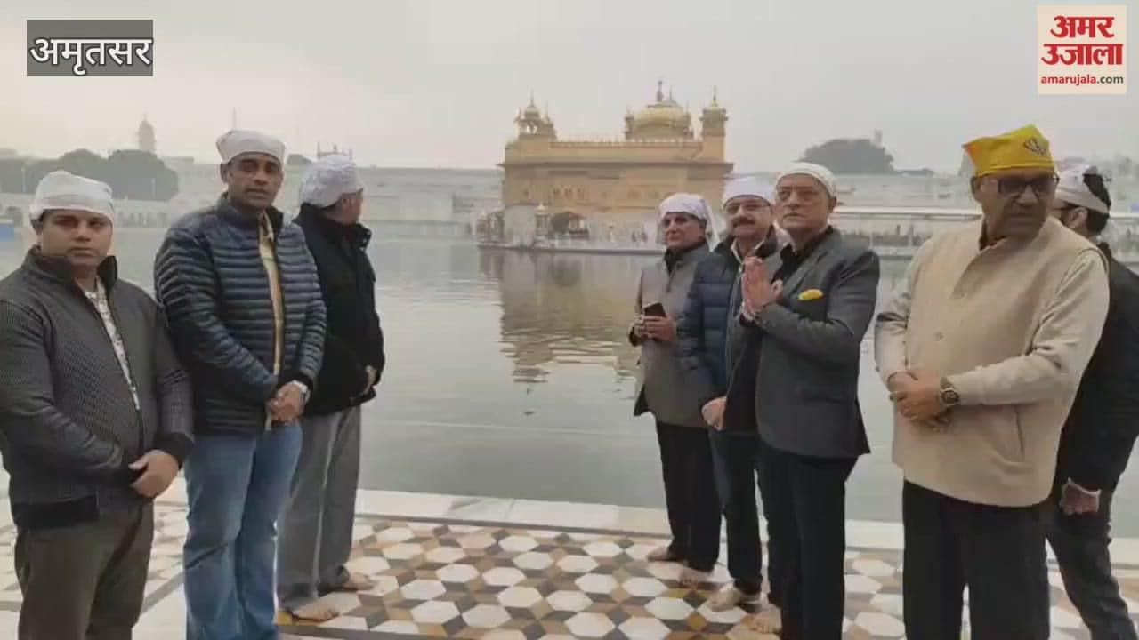 MP Manish Tewari offered prayers at Sri Harmandir Sahib in Amritsar.
