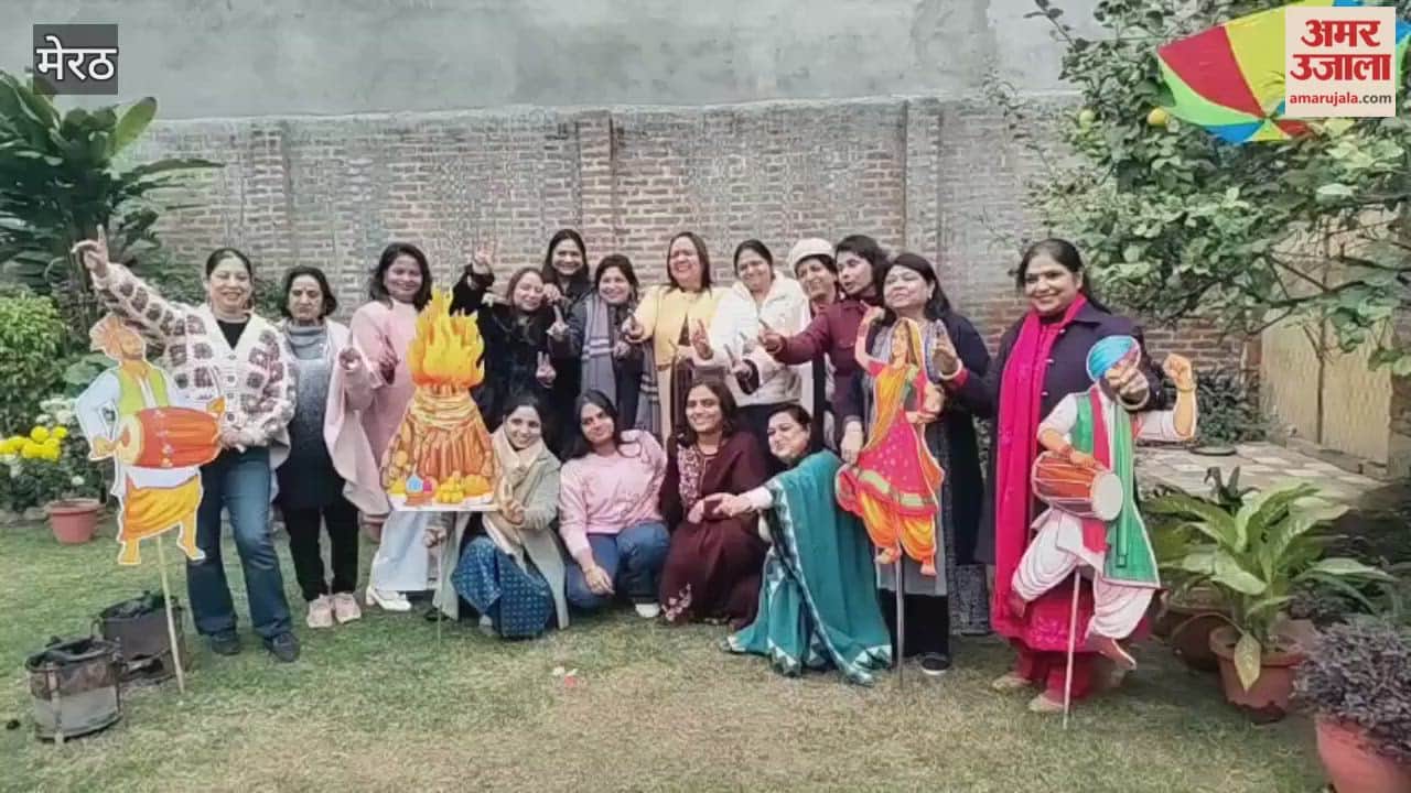 The Cavite Ladies Club celebrated the New Year with great fanfare.