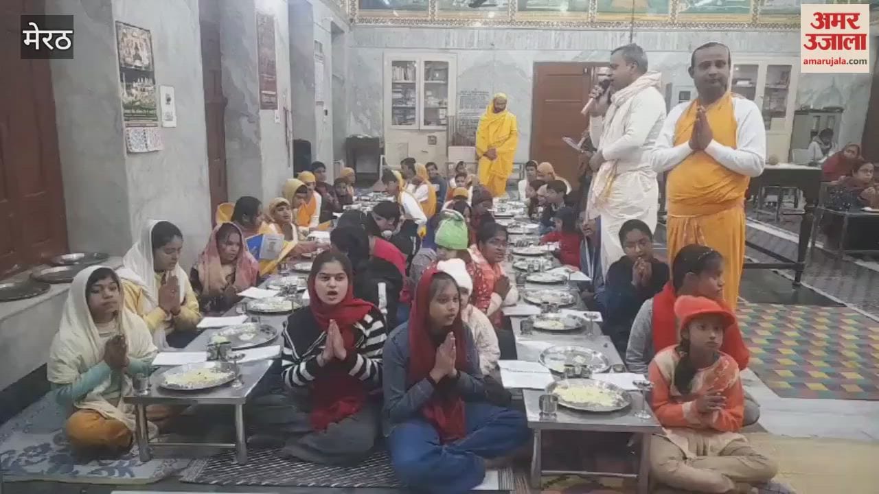 Meerut: Poojan Prashal camp organised in Jain temple, children enthralled the audience with devotional songs