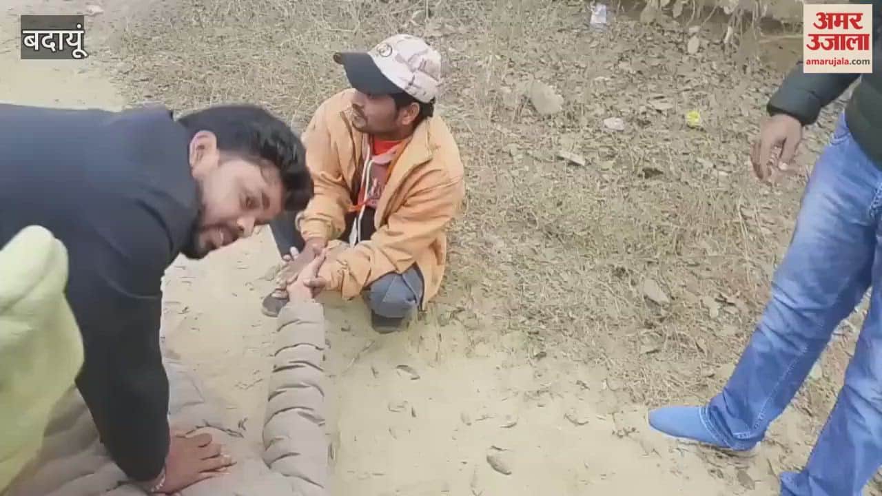 sub-inspector died of a heart attack at the post-mortem house in budaun