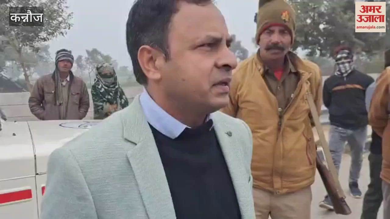 Road accident in Kannauj: DCM truck collides with tractor, two dead