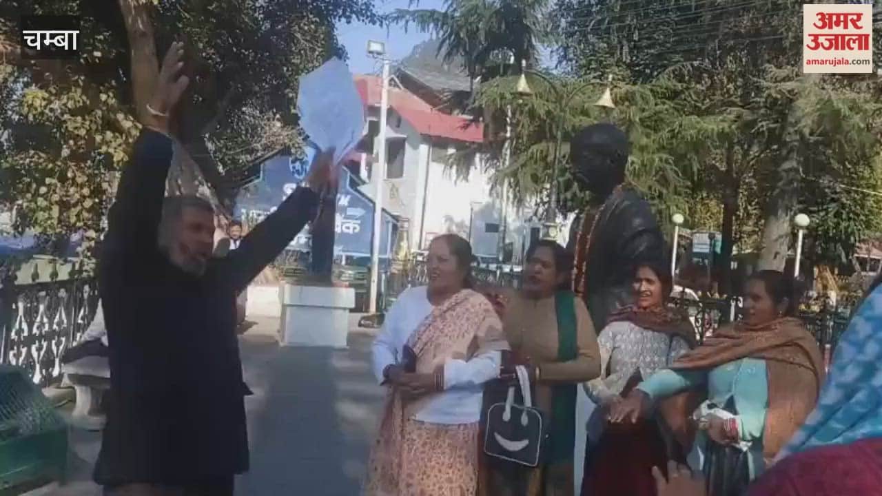 Chamba Jai Singh said the Congress government's decision to remove poor people from the BPL list is wrong