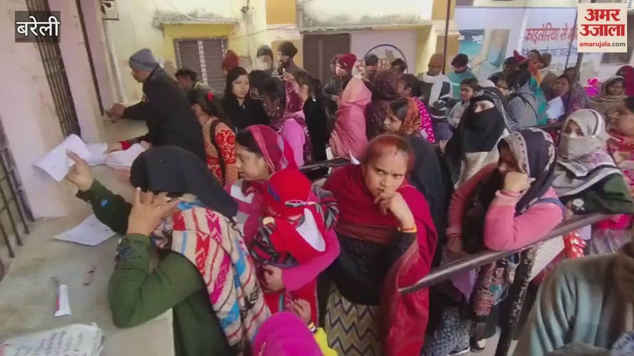 queue of patients formed at the district hospital OPD in Bareilly