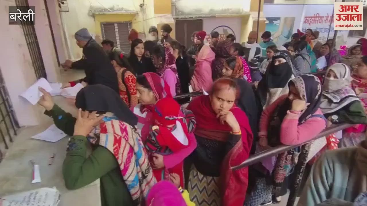 queue of patients formed at the district hospital OPD in Bareilly