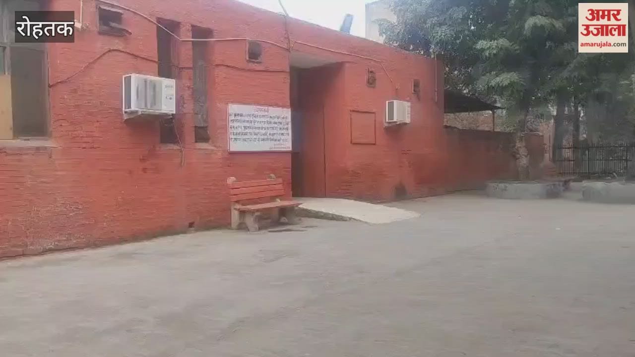 Kamal had come to Rohtak just four months ago to earn money; his mother broke down in tears upon seeing her son's body.