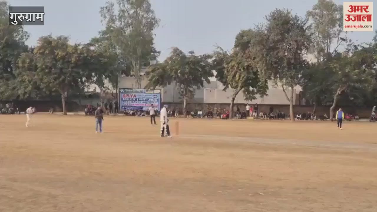 Three matches were played on Sunday in 17 day 22nd edition of cricket mega event