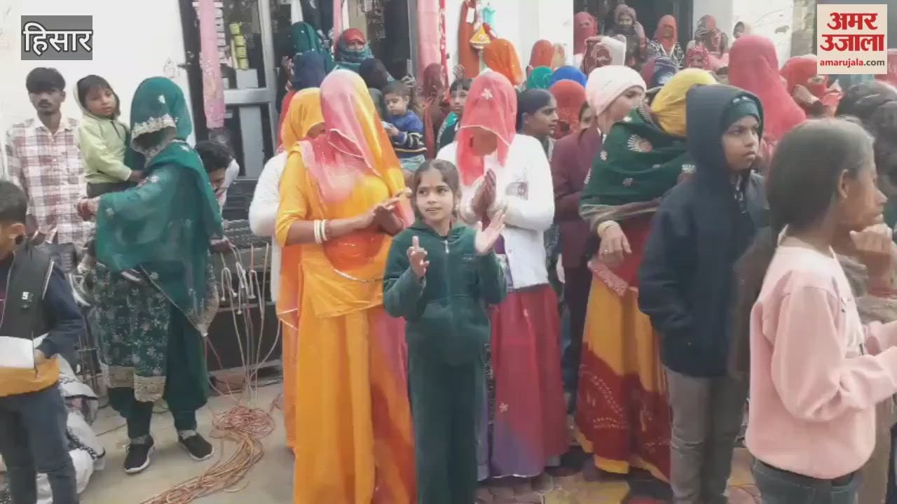 A grand religious gathering, community feast, and fair were organized at the Shani temple in Shyamsukh village, Hisar, to celebrate the temple's anniversary and the installation of the idol.