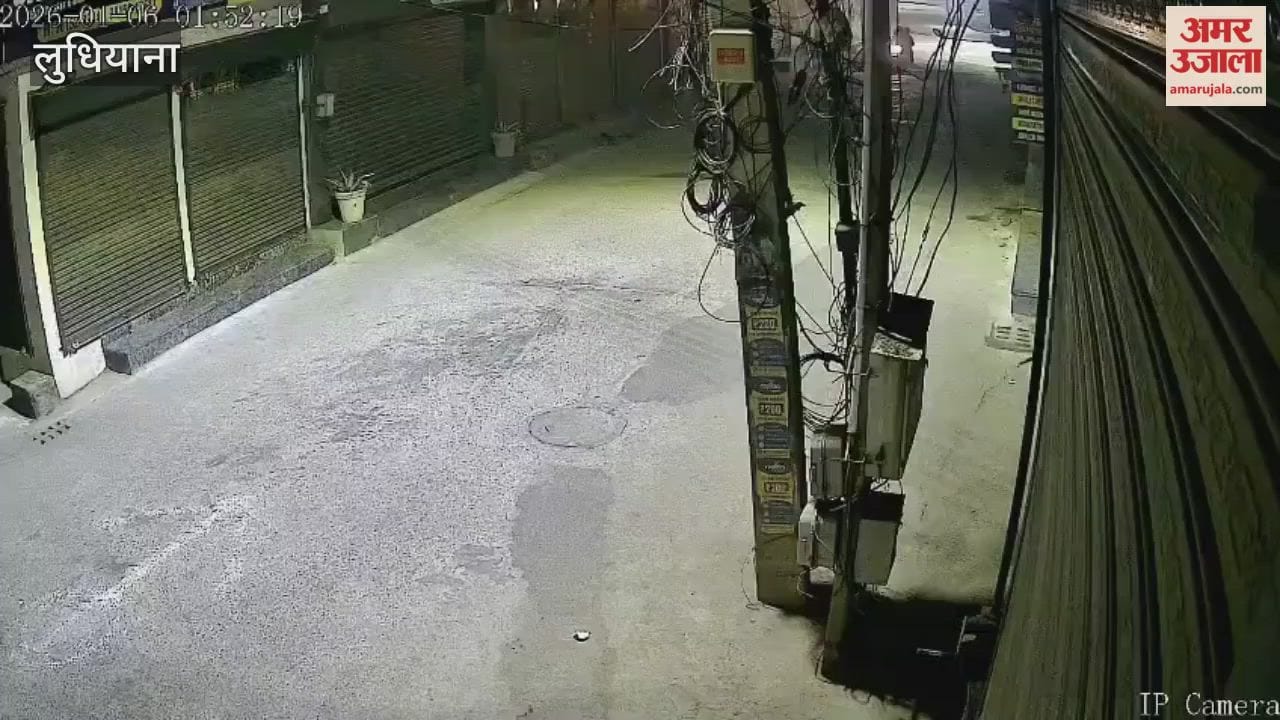 Firing outside a shop in Ludhiana