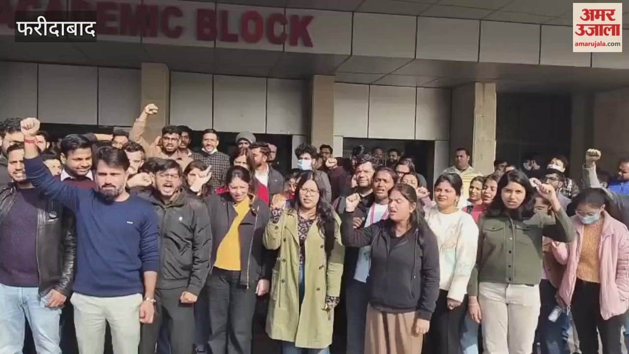 Resident doctors at ESIC go on strike