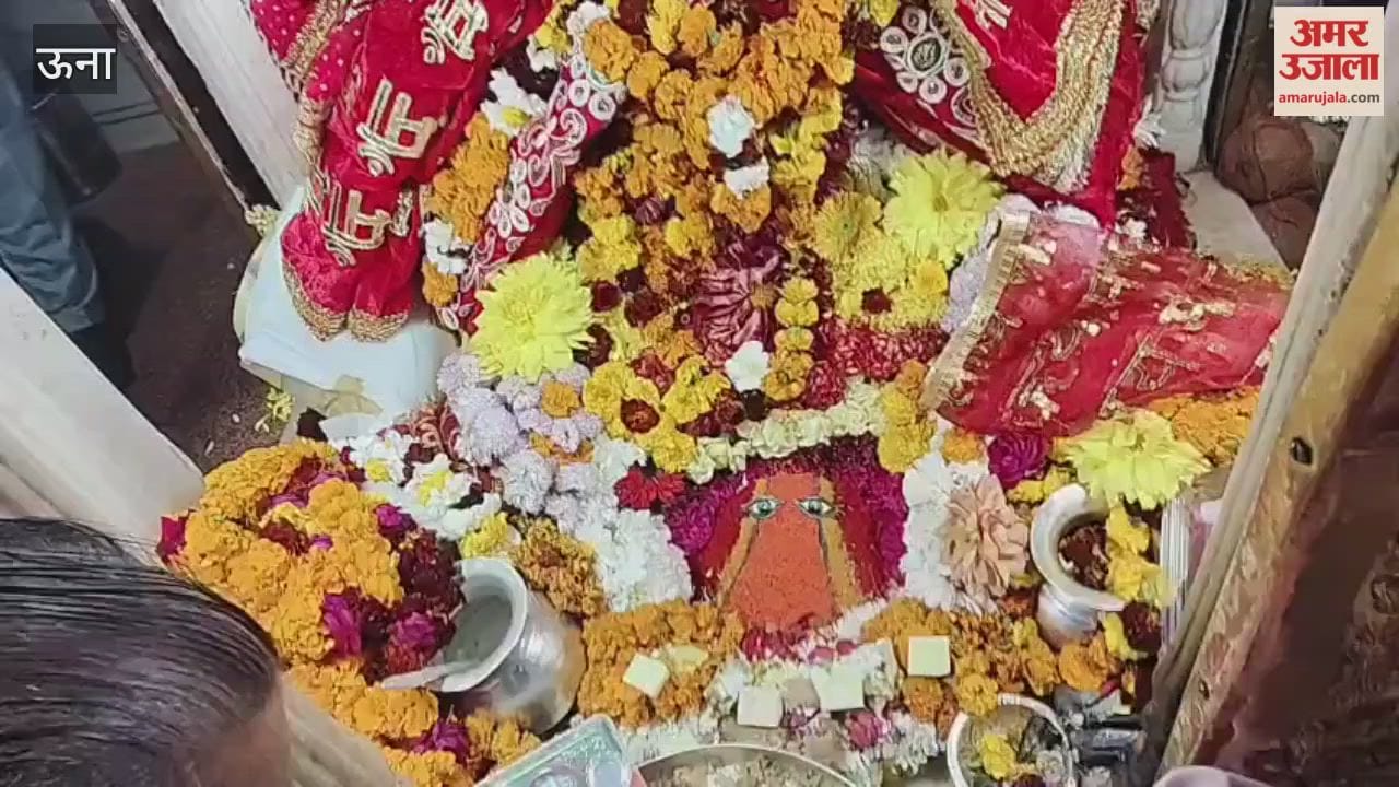 Una Punjab Assembly Speaker Kultar Singh Sandhwan offered prayers at the Mata Chintpurni temple, performing darshan and puja with his family