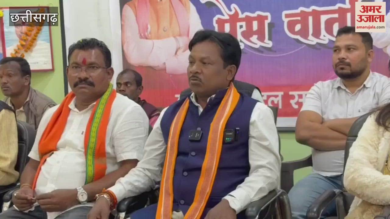 Bastar MP Mahesh Kashyap reacts to Manish Kunjam's controversial statement