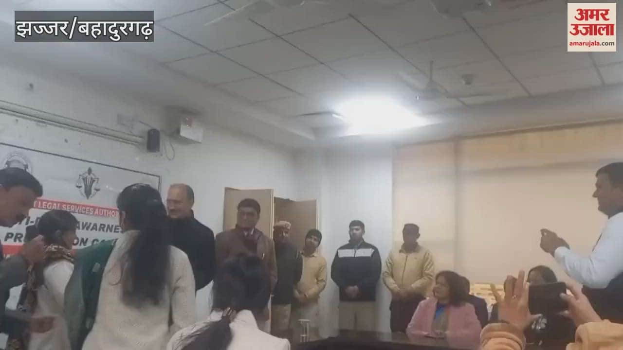 District and Sessions Judge honored those who performed well in the anti-drug awareness and prevention campaign in Jhajjar