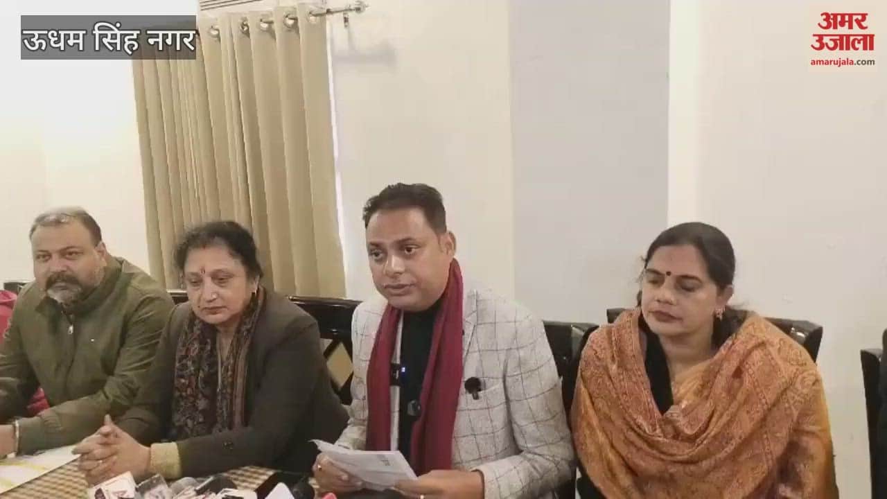 Deputy Leader of Opposition Bhuvan Kapri attacks the government in rudrapur