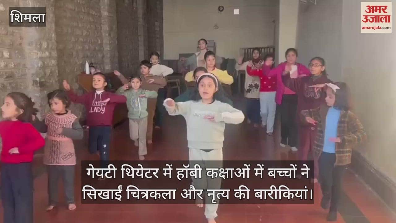 Hobby classes at the Gaiety Theatre taught children the nuances of painting and dance.