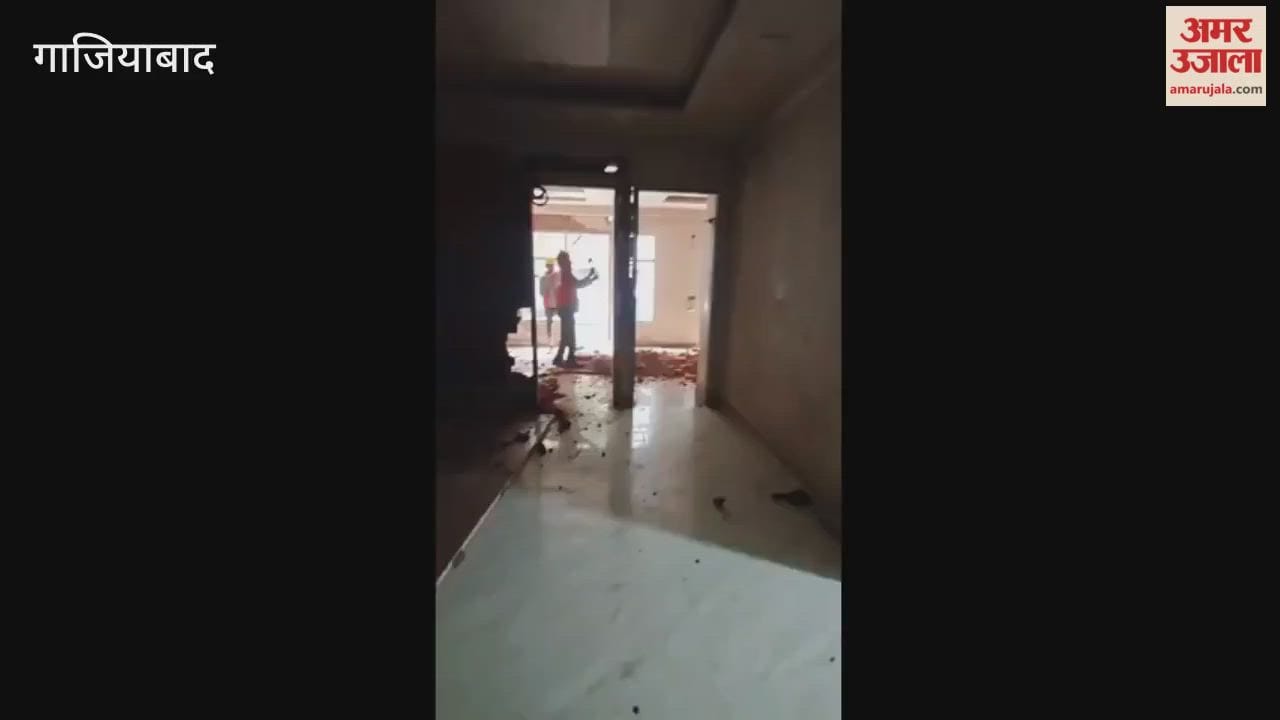 Housing Development Council demolished illegal constructions in Vasundhara video