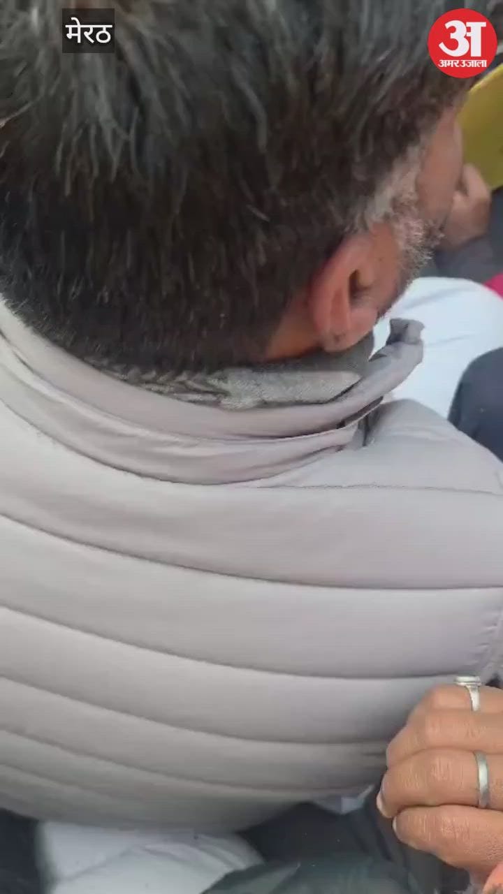 Meerut: अतुल प्रधान ने अखिलेश यादव से कराई पीड़ितों की बात, तीन लाख देने का आश्वासन दिया