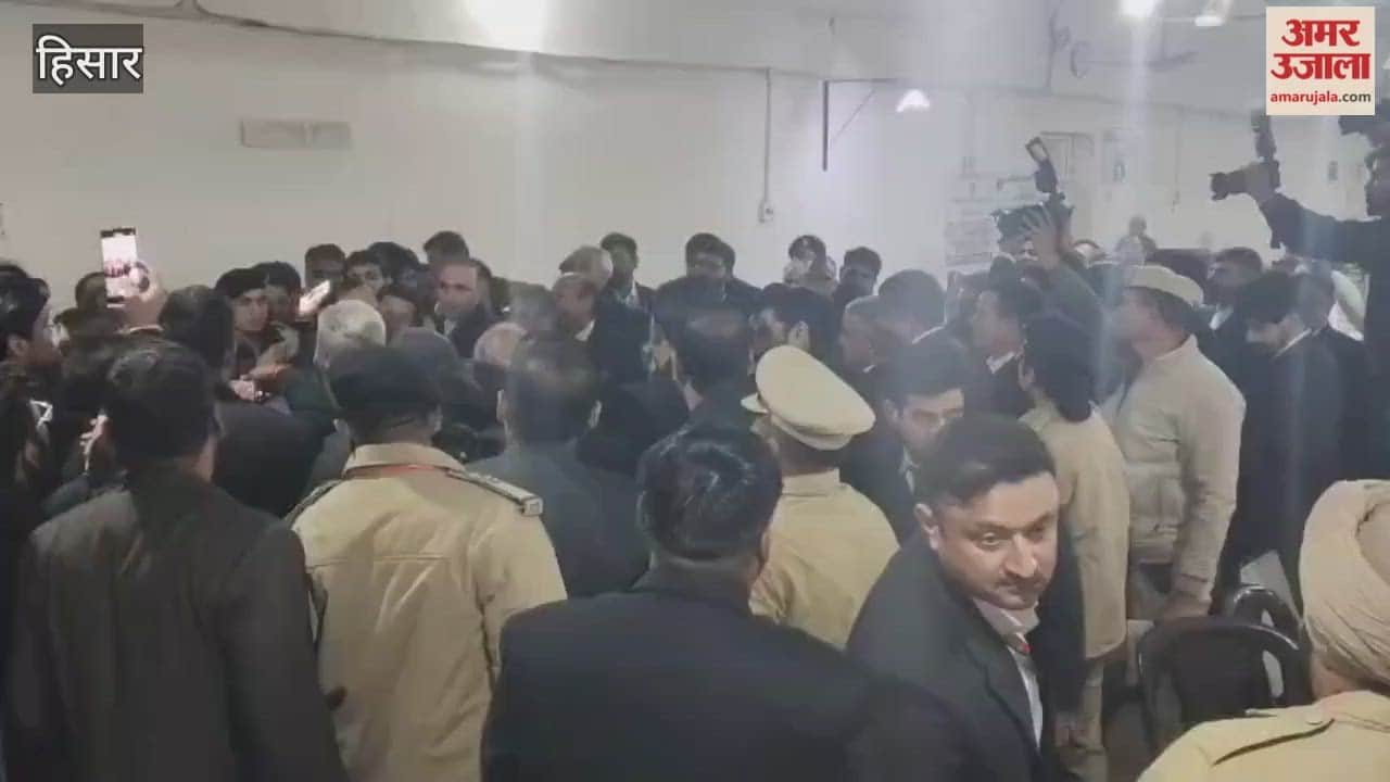 CJI Suryakant visited the Hisar court to see the seat in the hall where he used to sit