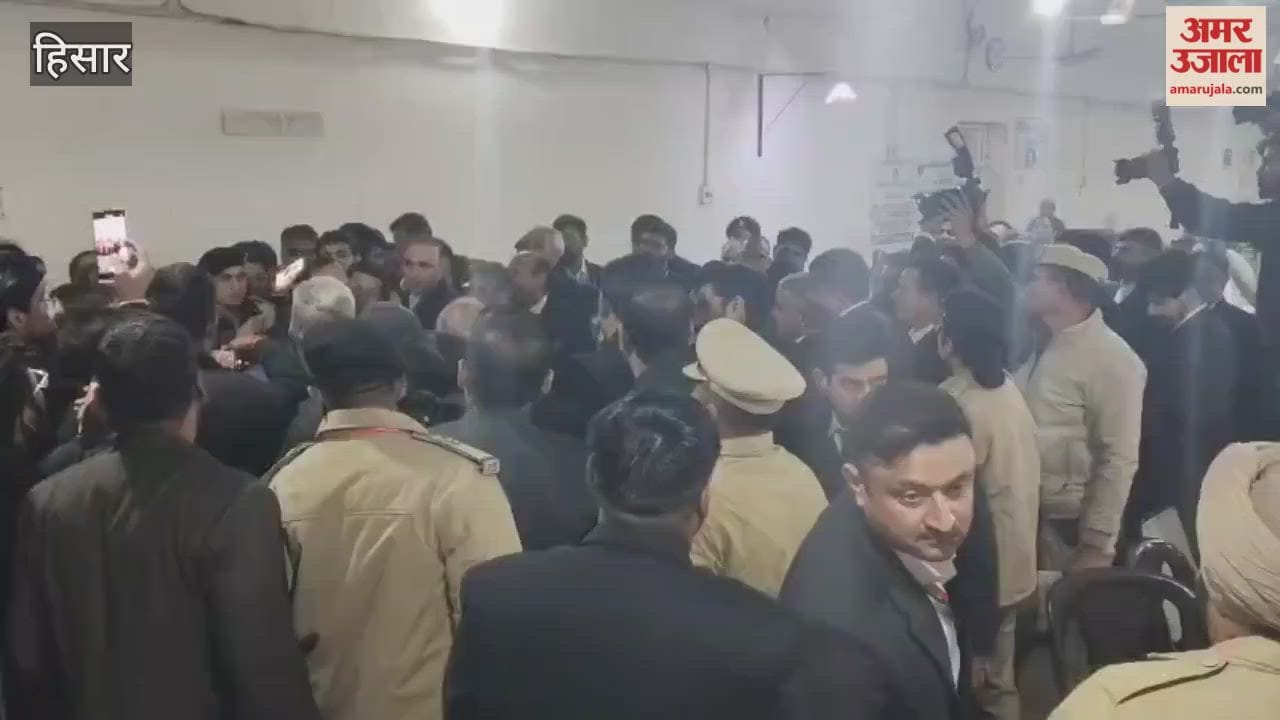 CJI Suryakant visited the Hisar court to see the seat in the hall where he used to sit