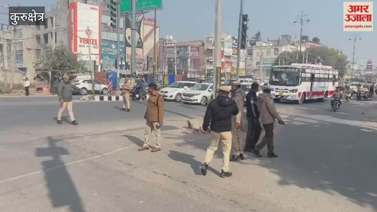 Farmers expressed their anger against the paddy scam, marching from Jat Dharamshala to the District Secretariat in Kurukshetra under the leadership of Gurnam Singh Chaduni.