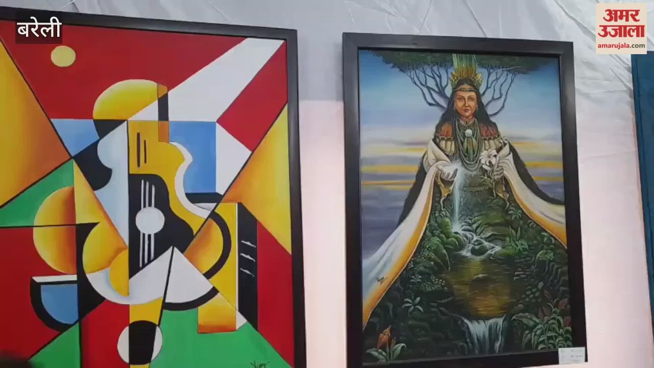 painting exhibition was organized at Bareilly College