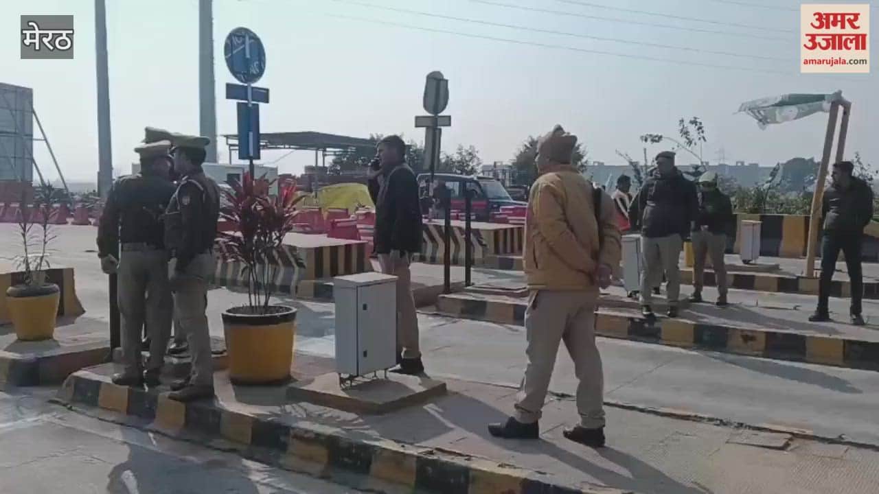 Meerut: Police stopped Chandrashekhar at Kashi toll plaza, left him till the border.