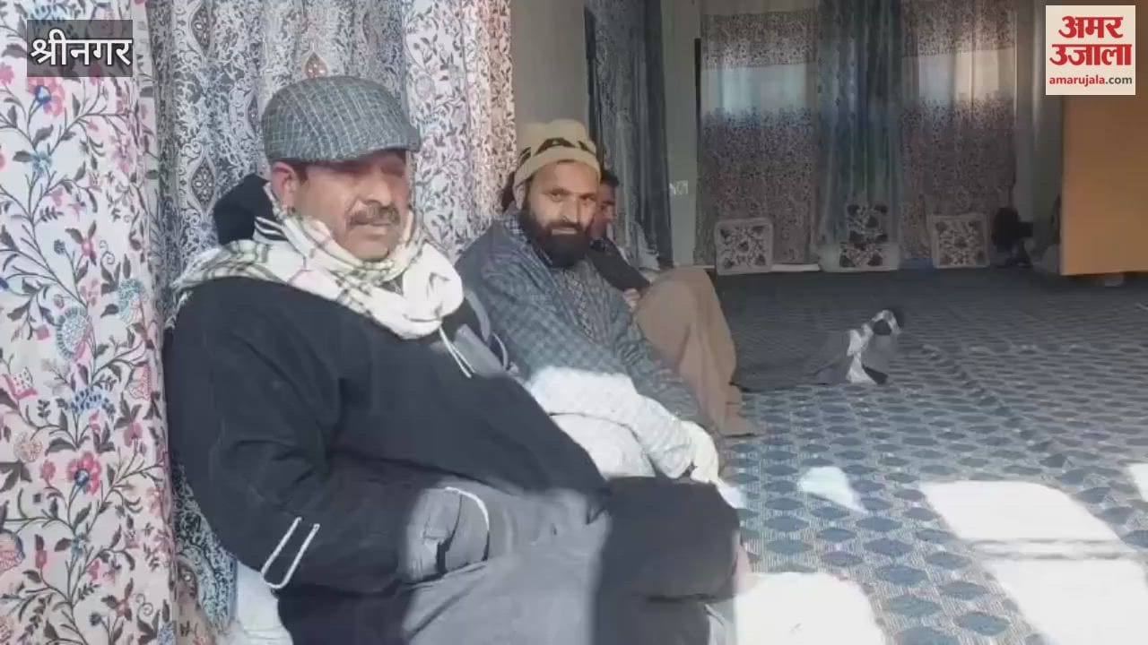 Abdul Rashid Ghani becomes the voice of the people, meets Awami delegation