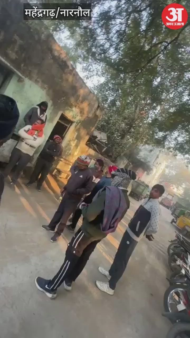 Drivers involved in door-to-door waste collection in Narnaul went on strike due to non-payment of wages, but returned to work after receiving assurances