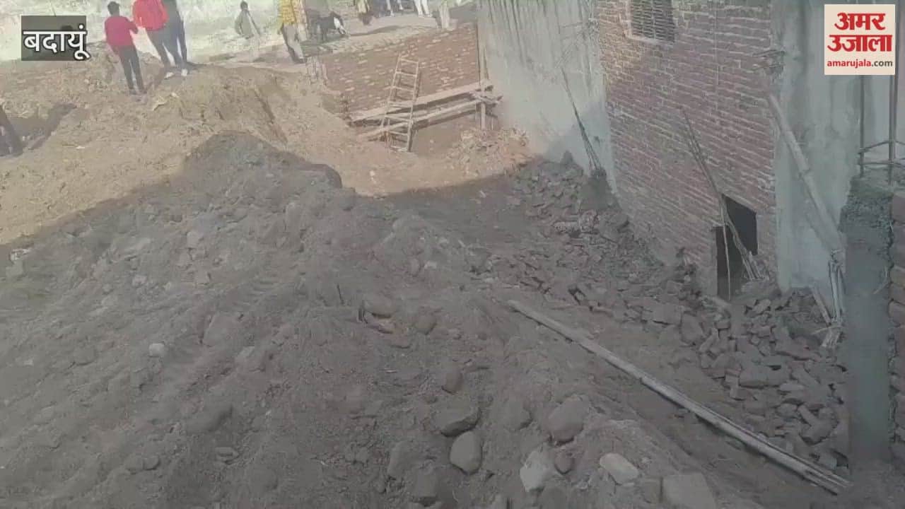 laborer died and two others in critical condition after wall collapsed in Budaun