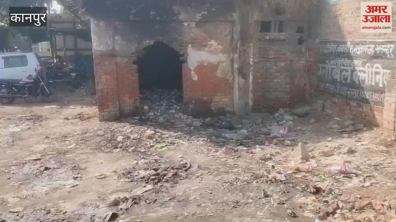 Garbage piled up in the open in Chakeri, residents troubled by the foul smell