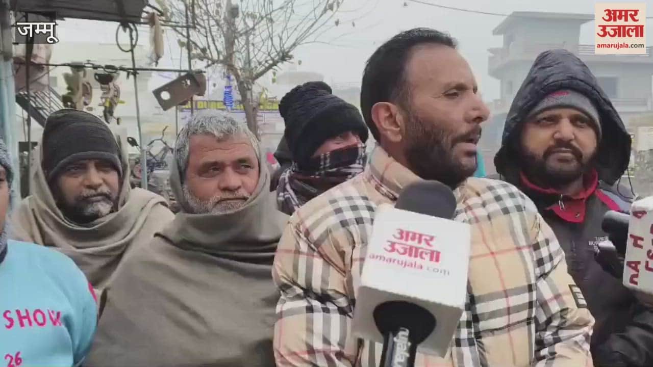 Chaos over vacant posts in the Municipal Corporation, people protest in the town