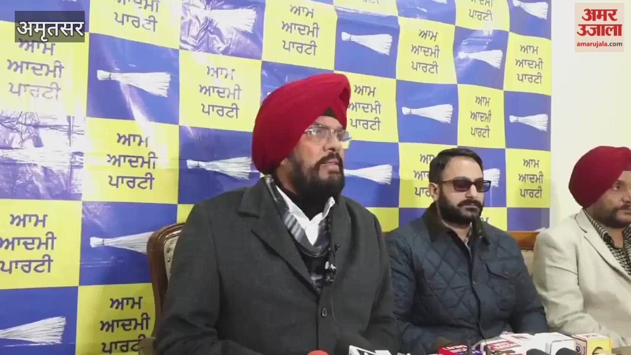 In Amritsar, former minister Kuldeep Dhaliwal spoke to reporters.