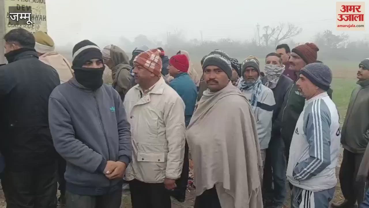 Fatehchand died in an electric accident in Kathhar of Arnia, merged into the five elements.