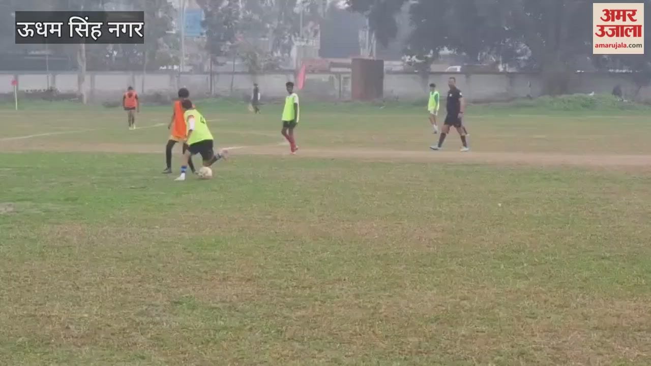third day of the parliamentary-level sports extravaganza, the semi-final match of the football competition was held