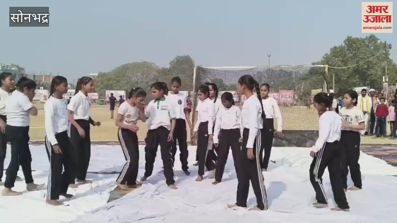 MLA XI emerged victorious while Tiyara Stadium won football tournament in hockey