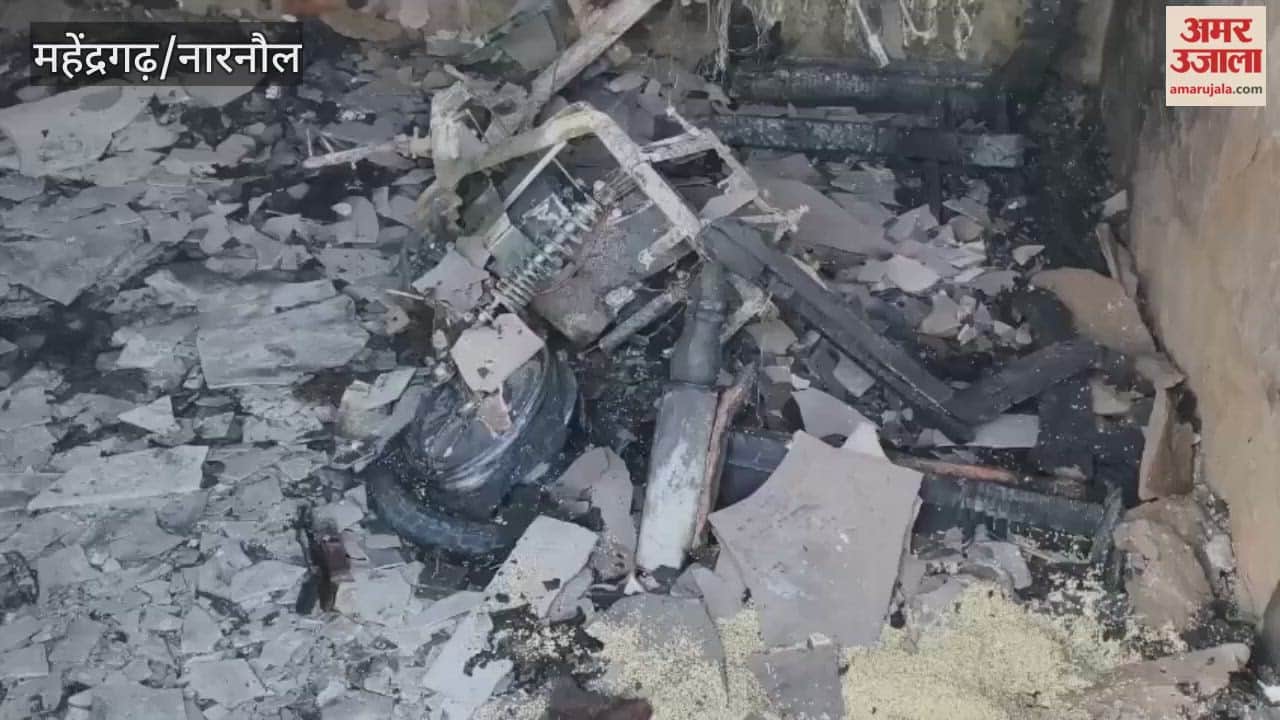 fire broke out in a room in Narnaul after an electric scooter battery exploded, resulting in one death.