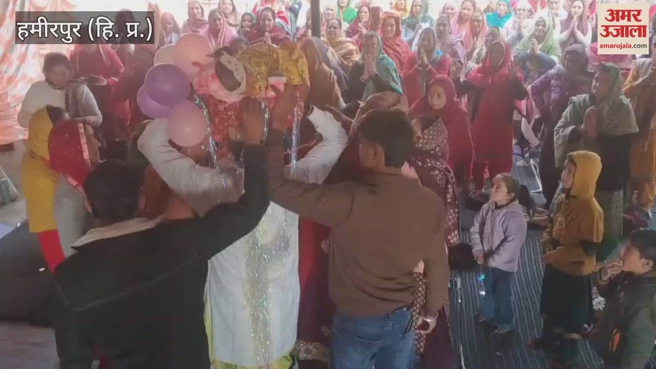 Hamirpur: Anil Sharma says story teaches how to live life