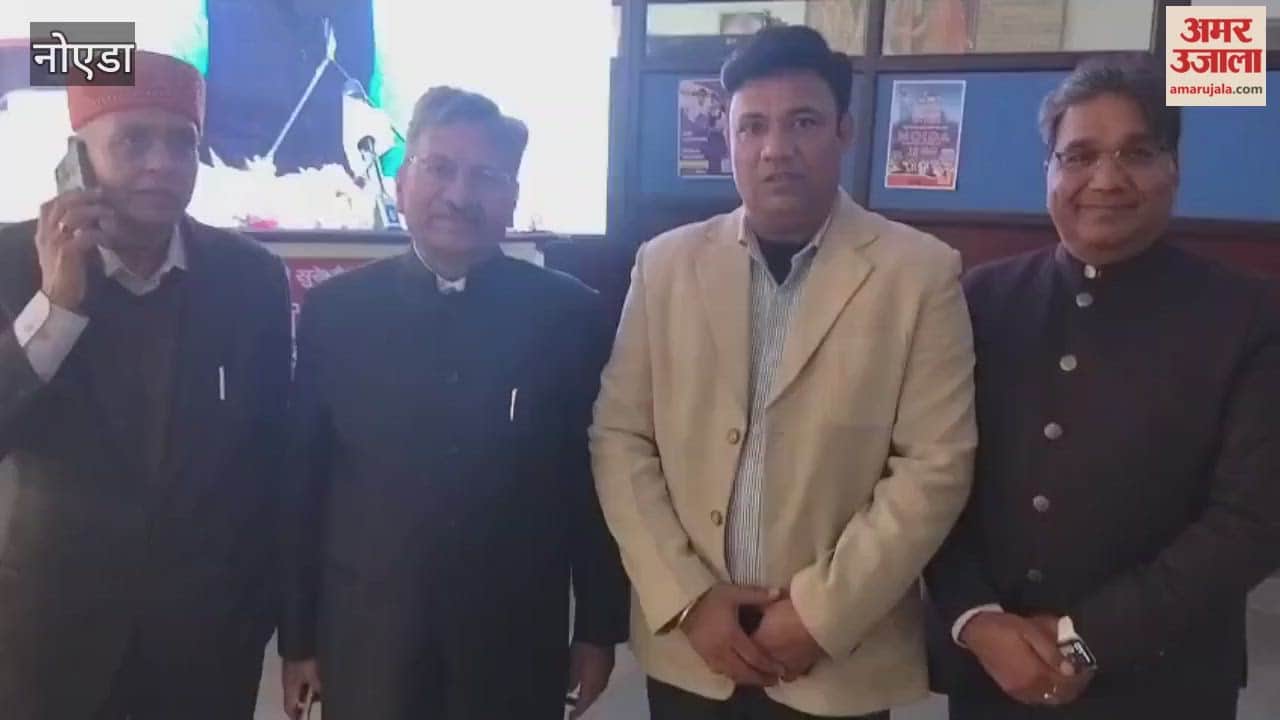 A program was organized at the Bhaurao Deoras Saraswati Temple regarding the donation of cows