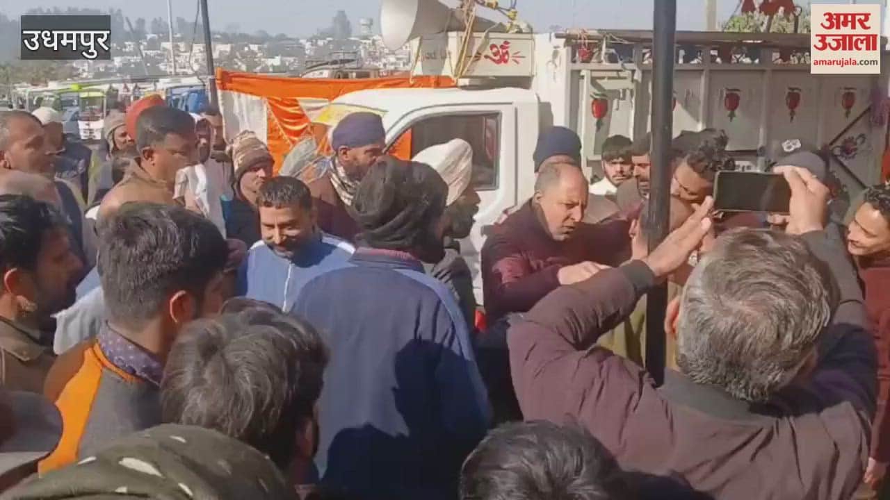 Fitness certificate dispute: Transport union stages road blockade in Udhampur.