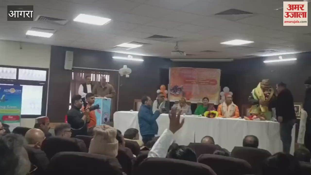 doctor will travel from Ayodhya to Sri Lanka on a motorcycle