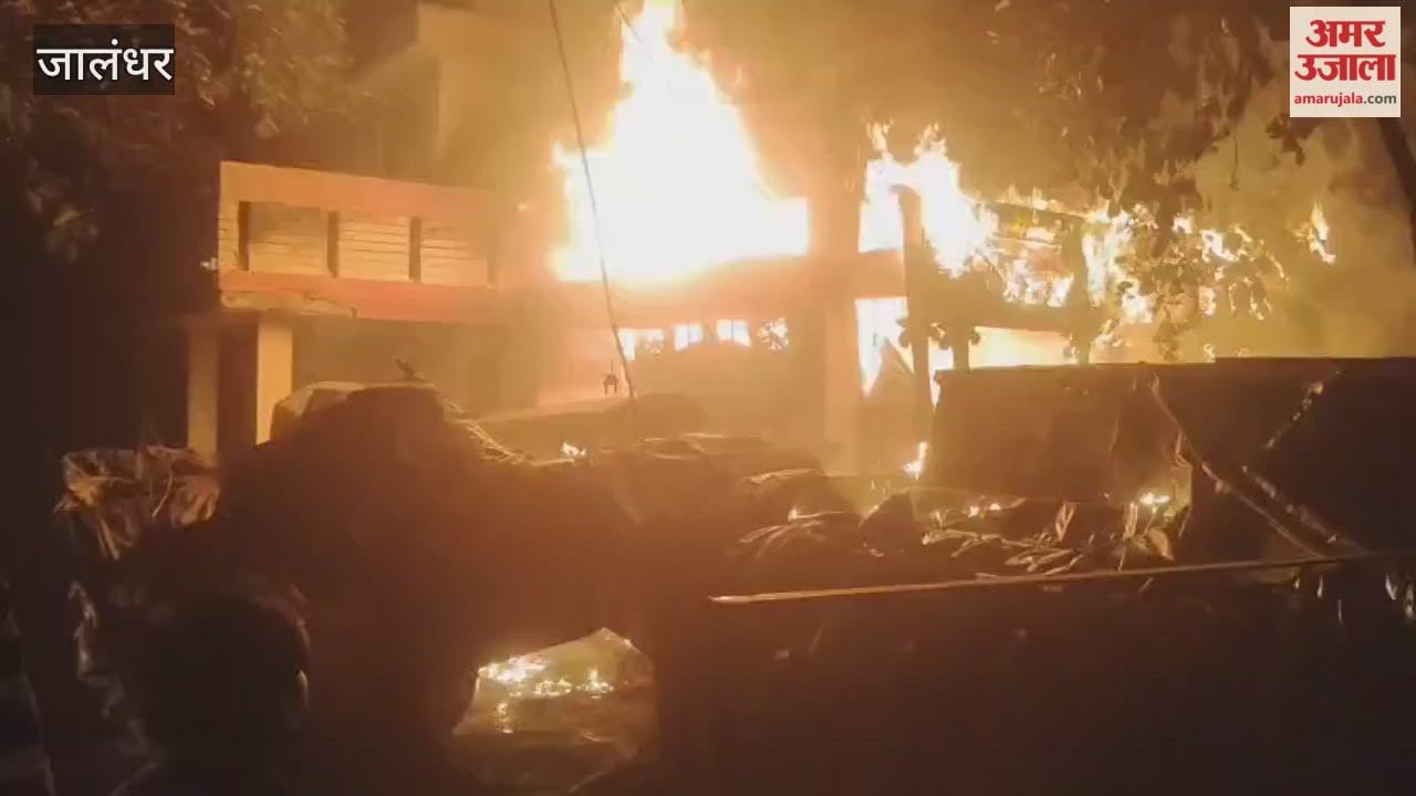 A fire broke out due to a short circuit in Thind Enclave, Jalandhar, but a major tragedy was averted.