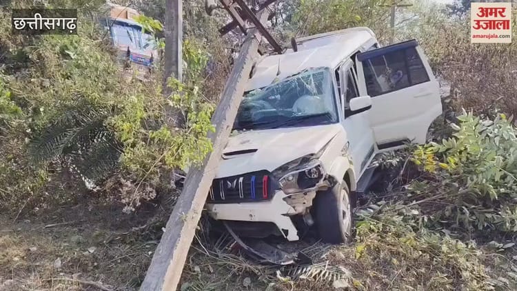 दंतेवाड़ा में बड़ा हादसा टला, तेज रफ्तार स्कॉर्पियो बिजली के खंभे से टकराई