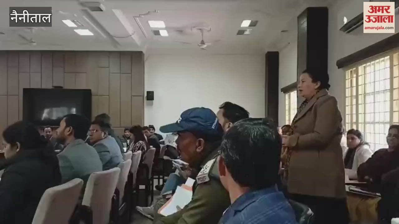 Nainital District Magistrate reviewed development works and directed that 100% of the budget be spent by January 31st